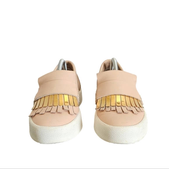 Giuseppe Zanotti Leather Sneakers Fringe Trim Accent. Gold hardware Beige sz6. - Picture 3 of 6